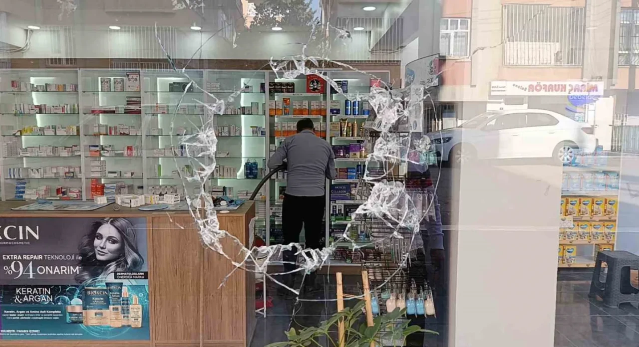 Şanlıurfa'da eczaneye pompalı tüfekle saldırı!