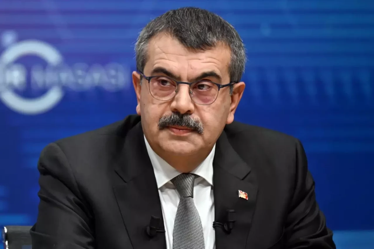 "Okulların kapısını kilitleyin" mi dedi? Cumhurbaşkanlığından, infial yaratan 10 Kasım iddiasına jet yanıt