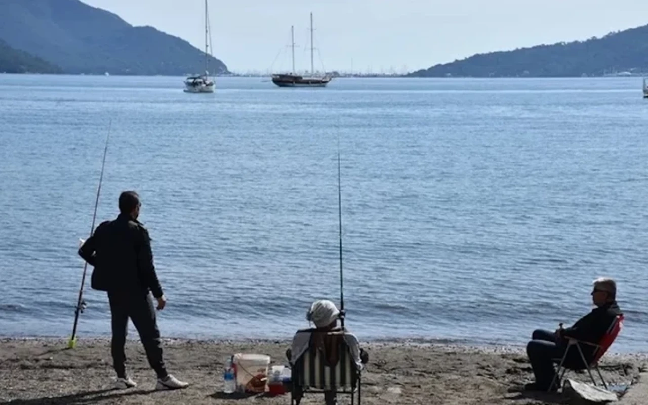 Yurtta yağış yok ama fırtınaya dikkat! Hızı 70 km’yi aşacak