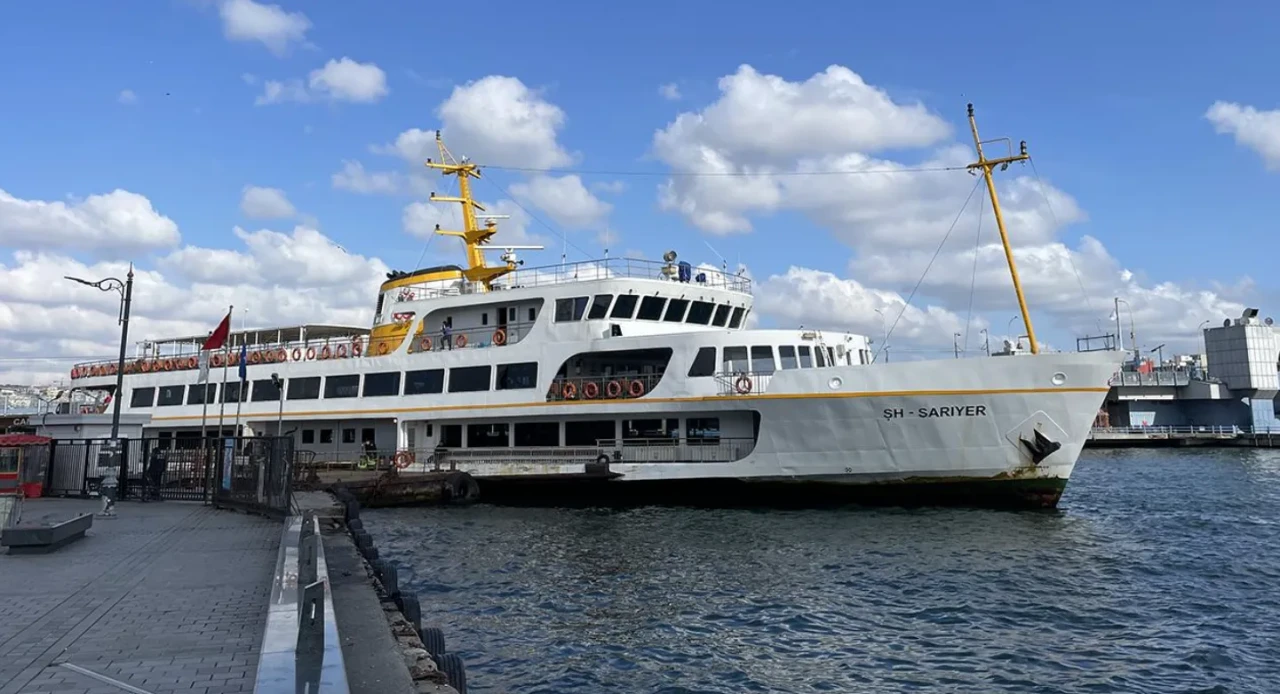İstanbul'da hava şartları nedeniyle vapur seferleri iptal edildi