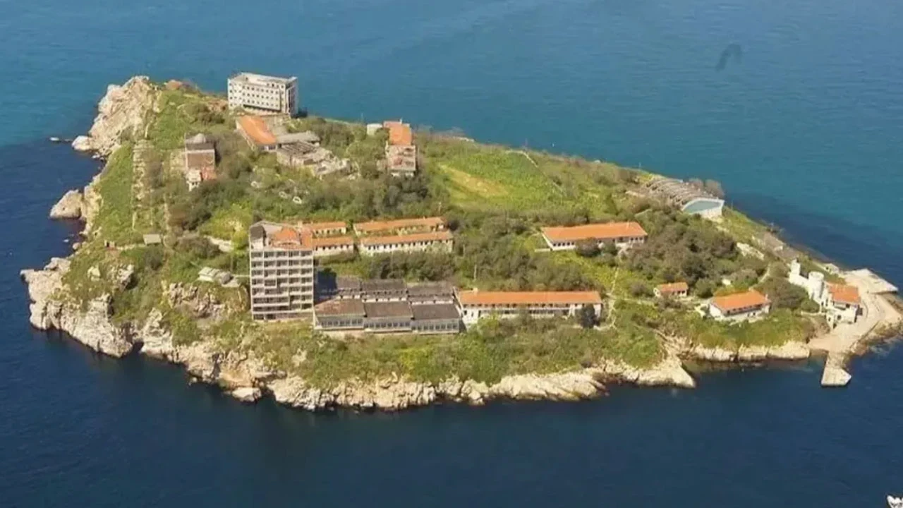 TBMM Heyeti İmralı’yı ziyaret etti: Ziyaret sonrası ilk açıklama