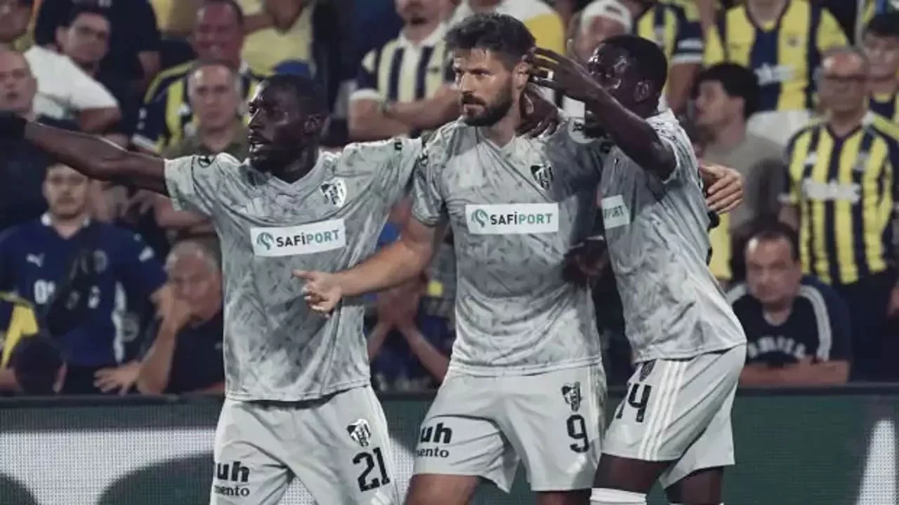 Petkovic Kocaelispor'a rest çekti: 10 Gün içinde ödeme olmazsa gidiyor