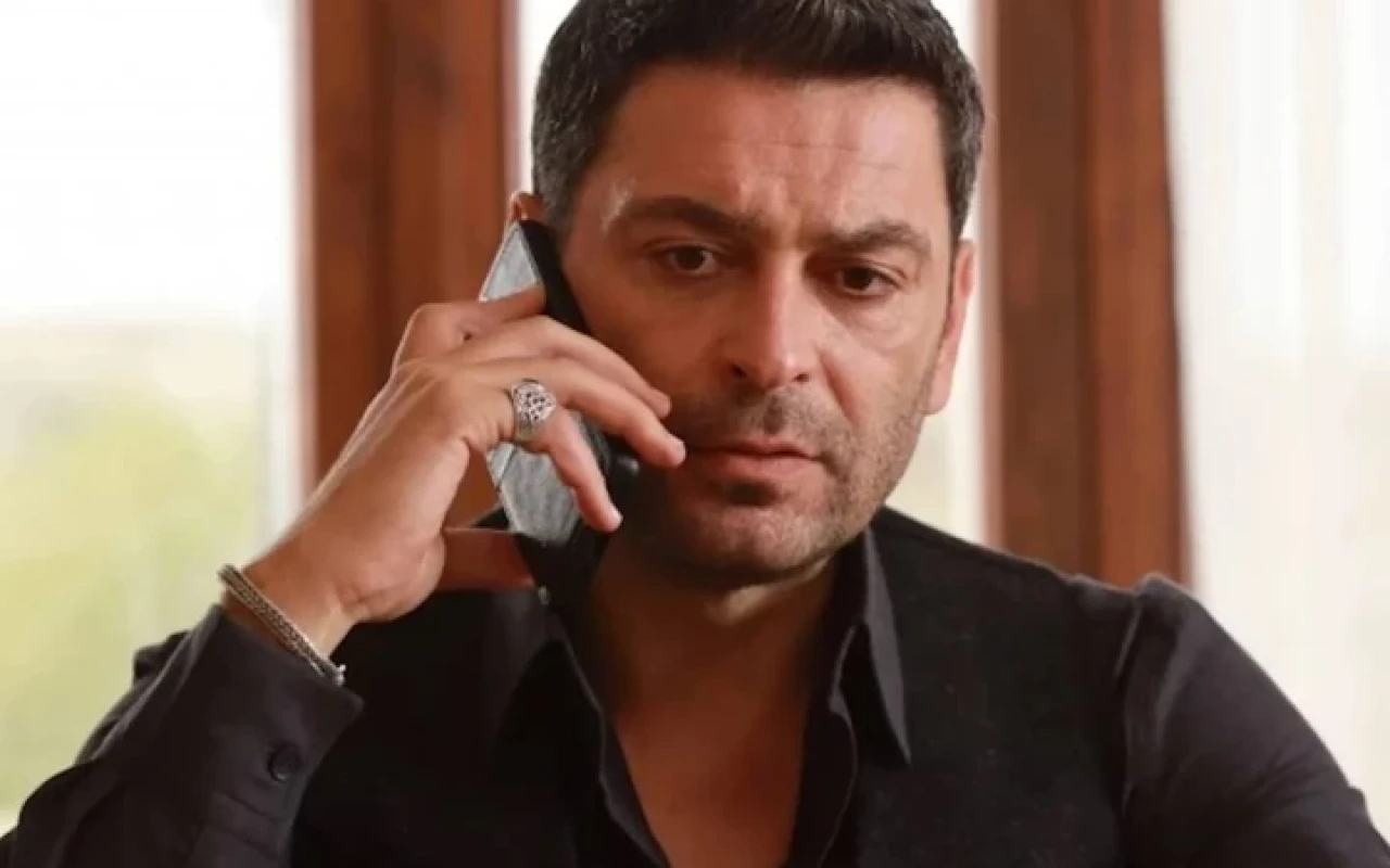 Ozan akbaba Uzak Şehir’de Sezen Aksu şarkısı söyledi fragman 3 milyon izlendi