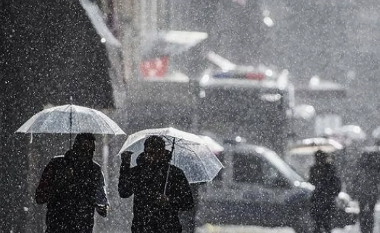 Kuvvetli sağanak, hortum, dolu geliyor... 4 il için sarı kodlu uyarı yapıldı