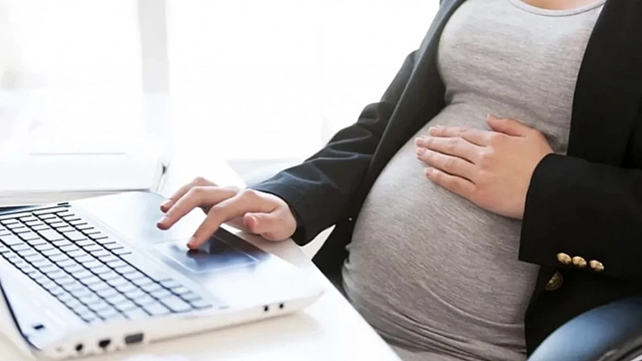 Doğum ve babalık izinlerinde tarihi değişiklik yolda