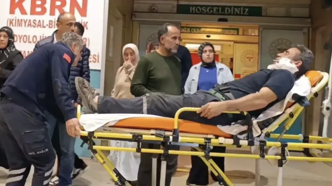 Bursa'da feci kaza: Römork halatı koptu, demir parçası yüzüne saplandı