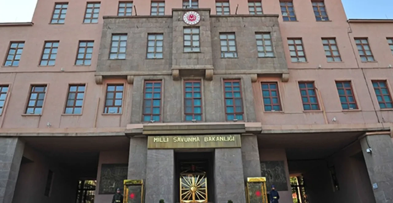 MSB'den şehitlerin adını paylaşan askerlere orduevine giriş yasağı