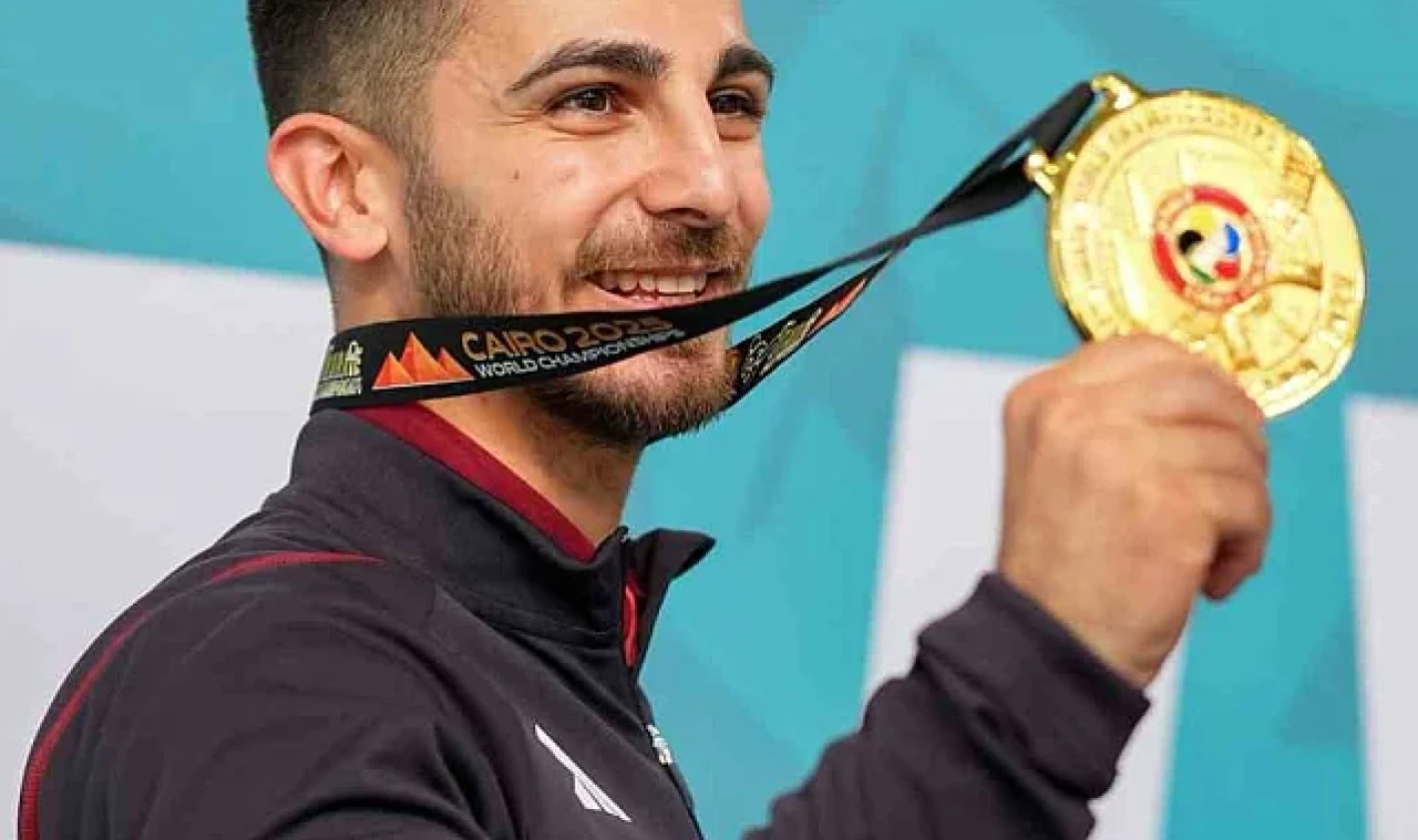 Altın madalya Türkiye’ye geldi: Eray Şamdan Dünya Şampiyonu oldu