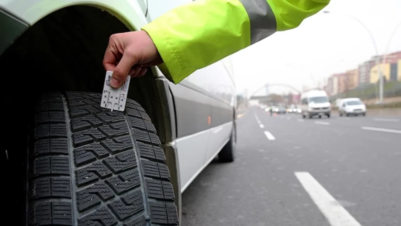 Sürücülerin beklediği haber: Zorunlu kış lastiği uygulaması yarın başlıyor!