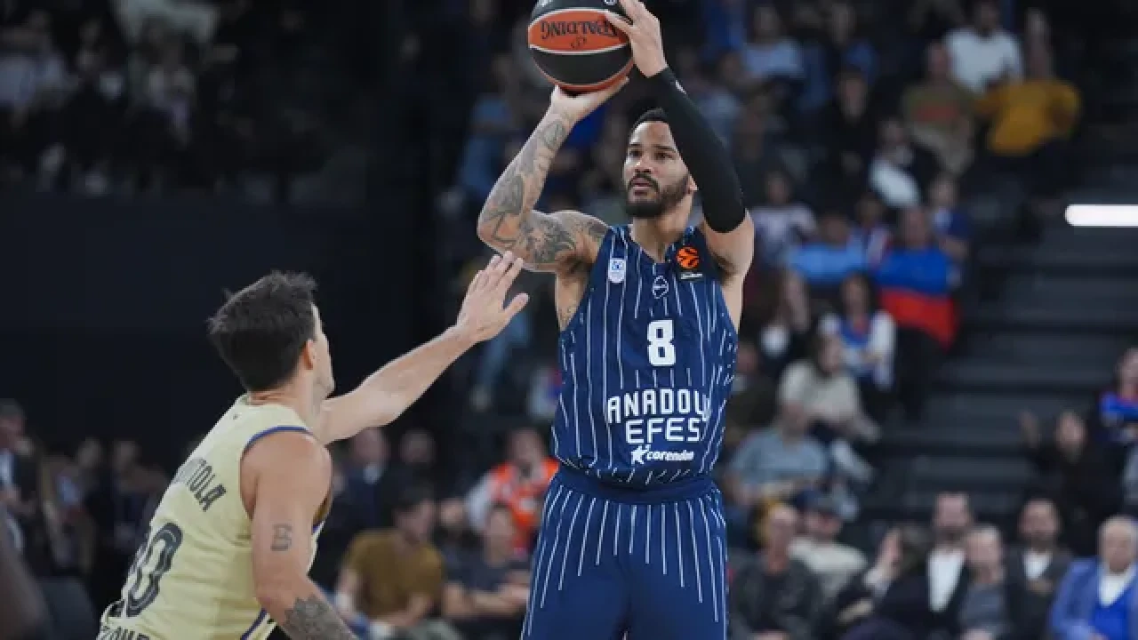 Anadolu Efes Monaco maçı hangi kanalda, saat kaçta?