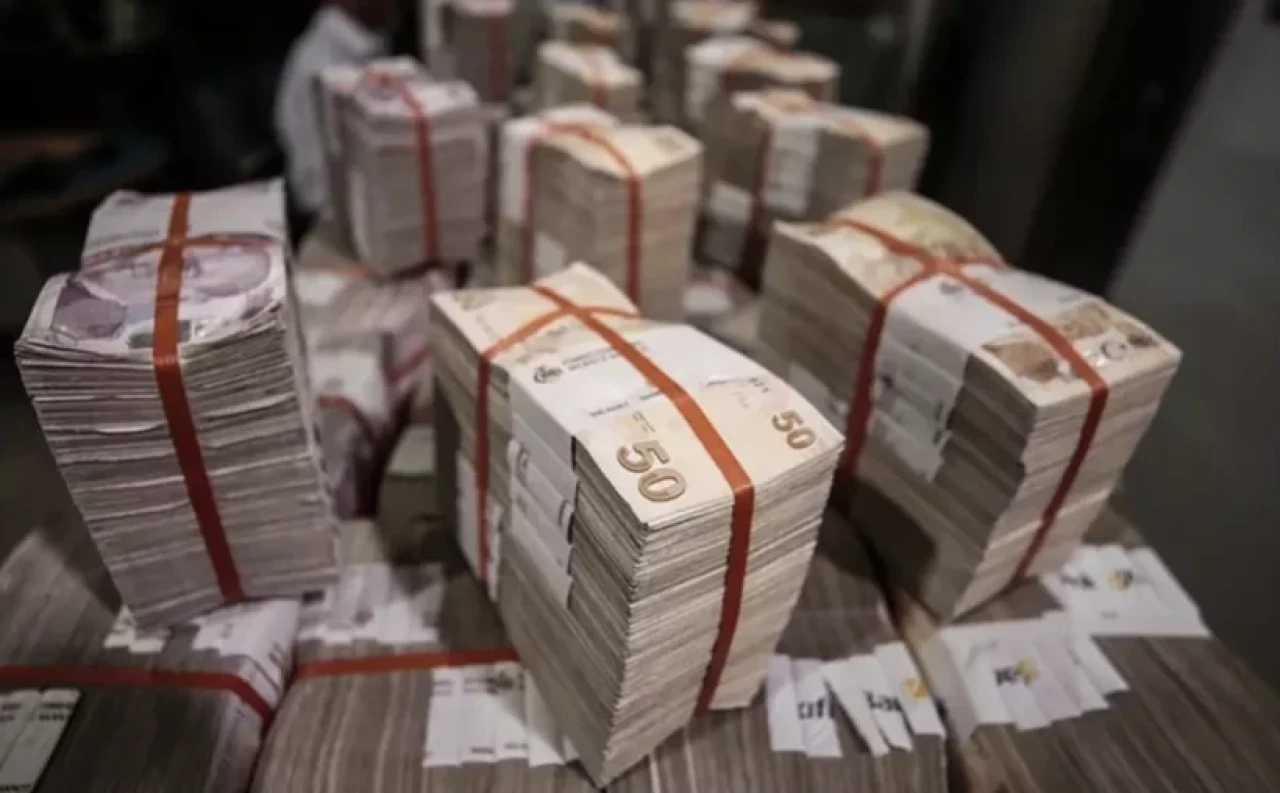 AK Parti'den yeni düzenleme! Sistem değişiyor, o ücretlere ayar geliyor