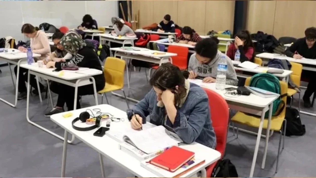 Üniversiteye dönüş yolu açılıyor: Öğrenci affı yılbaşından sonra Meclis’te