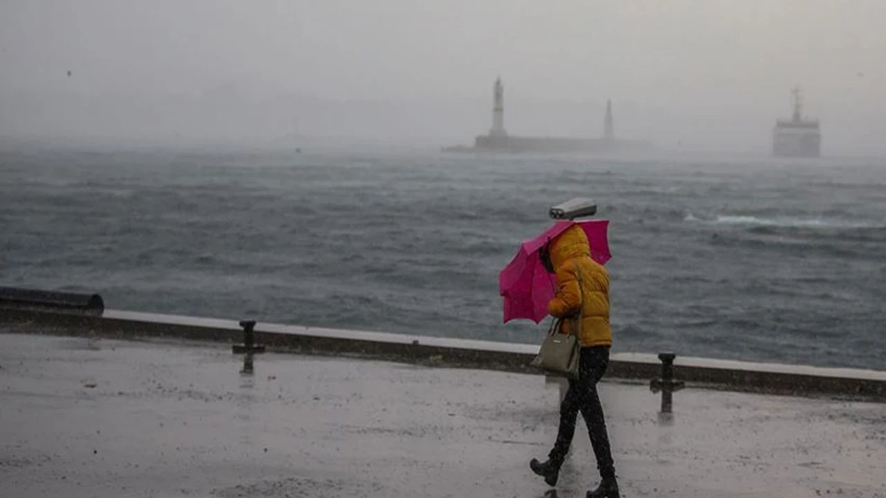 İstanbul Valiliği uyardı: Marmara’da kuvvetli fırtına bekleniyor