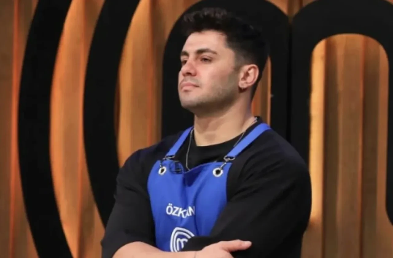 MasterChef Özkan Akan kimdir, aslen nereli? Üçüncü ceketin sahibi oldu