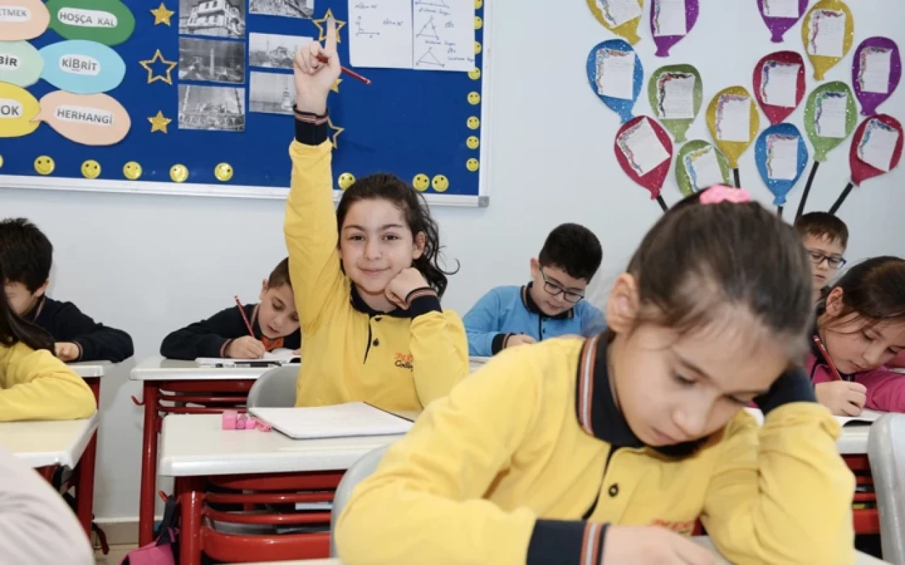 MEB’den yeni düzenleme: Okula başlama yaşı değişiyor
