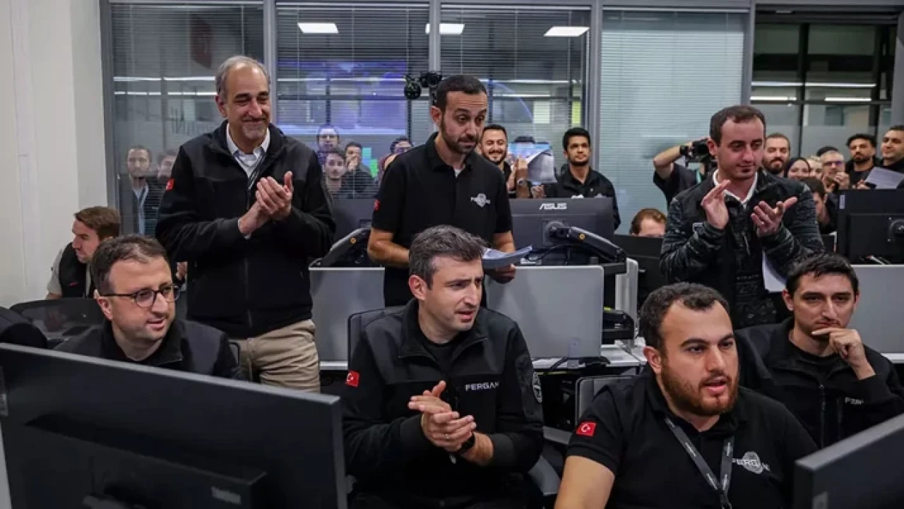 Fergani'den Tarihi Başarı: İlk Hibrit Yörünge Motoru Uzayda Canlandırıldı!