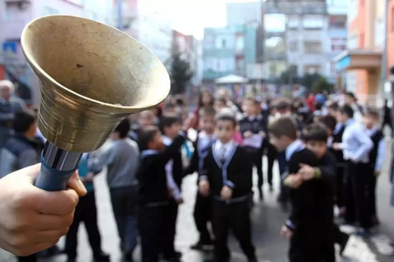 Okula başlama yaşı değişiyor mu? MEB'in yeni dönem hedefi