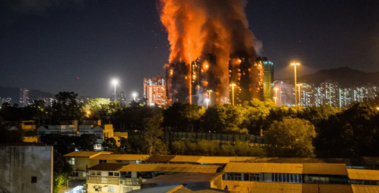 Hong Kong yangınında hayatını kaybedenlerin sayısı 151'e çıktı