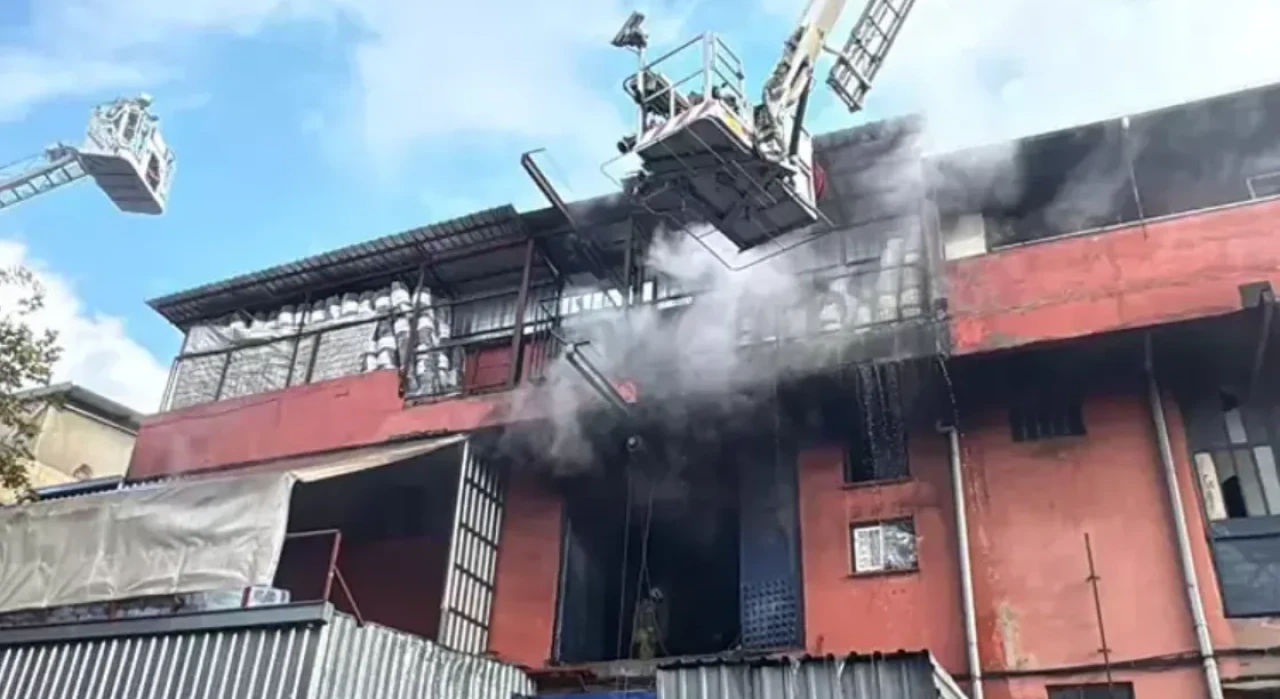 İkitelli OSB'de yangın çıktı