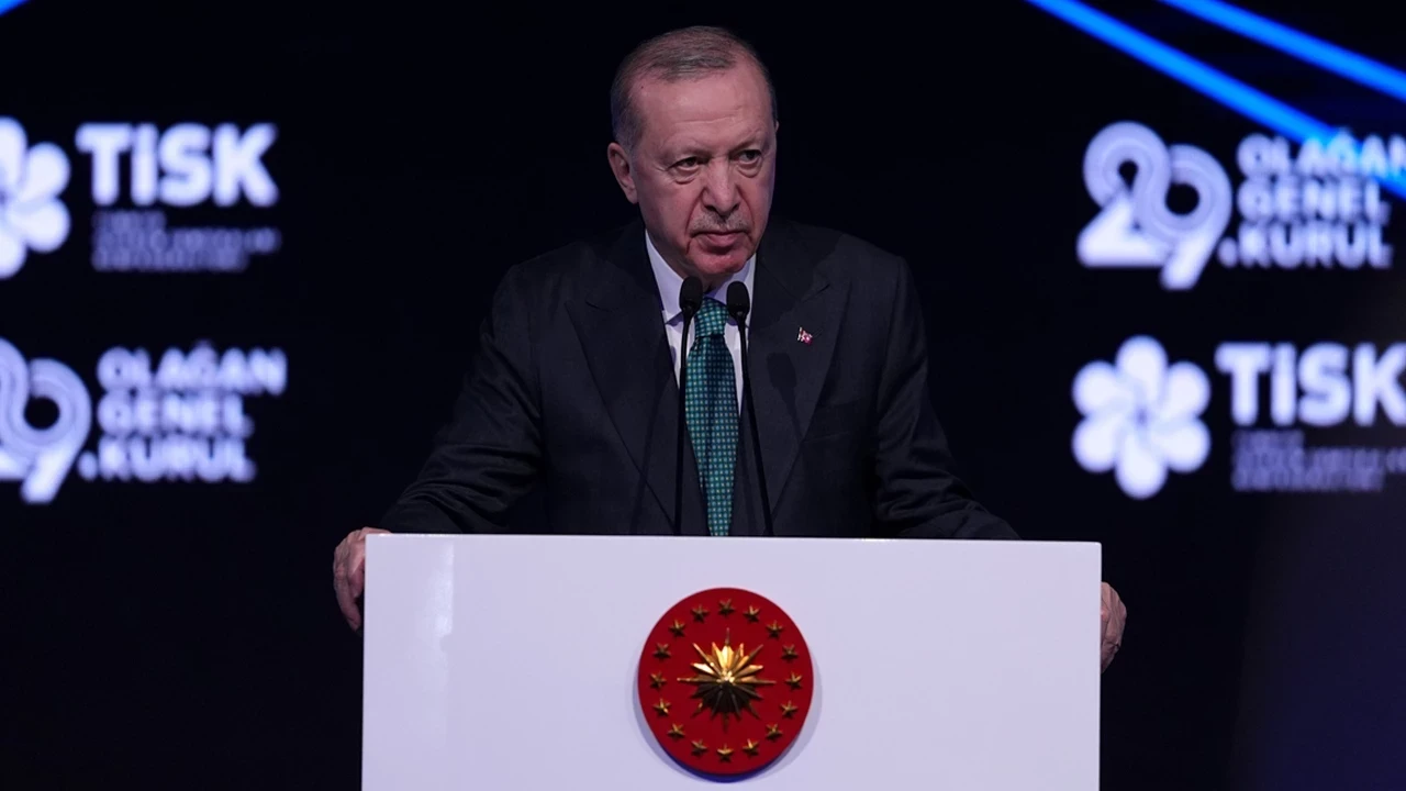 Cumhurbaşkanı Erdoğan’dan asgari ücret açıklaması: 'TİSK elini taşın altına koymalı'