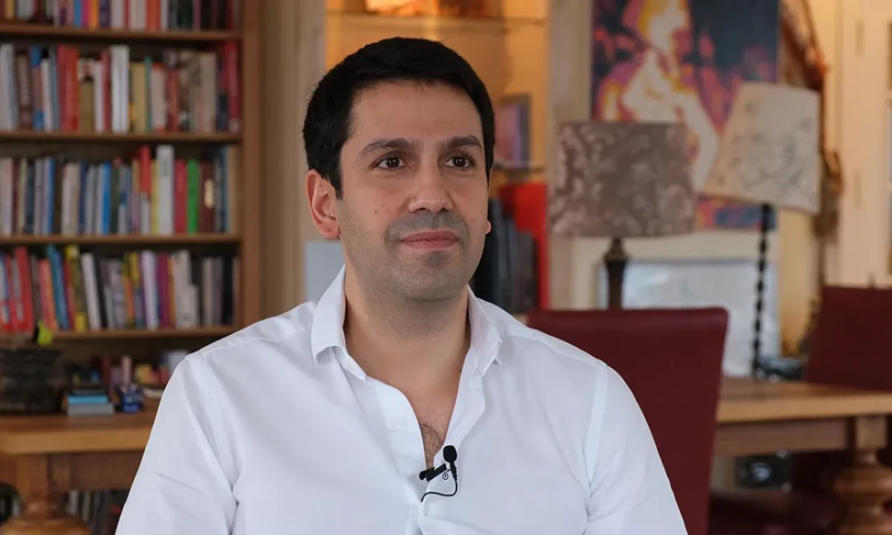 Ali Baran Süzer'in ikizi Serhan Süzer Kimdir?