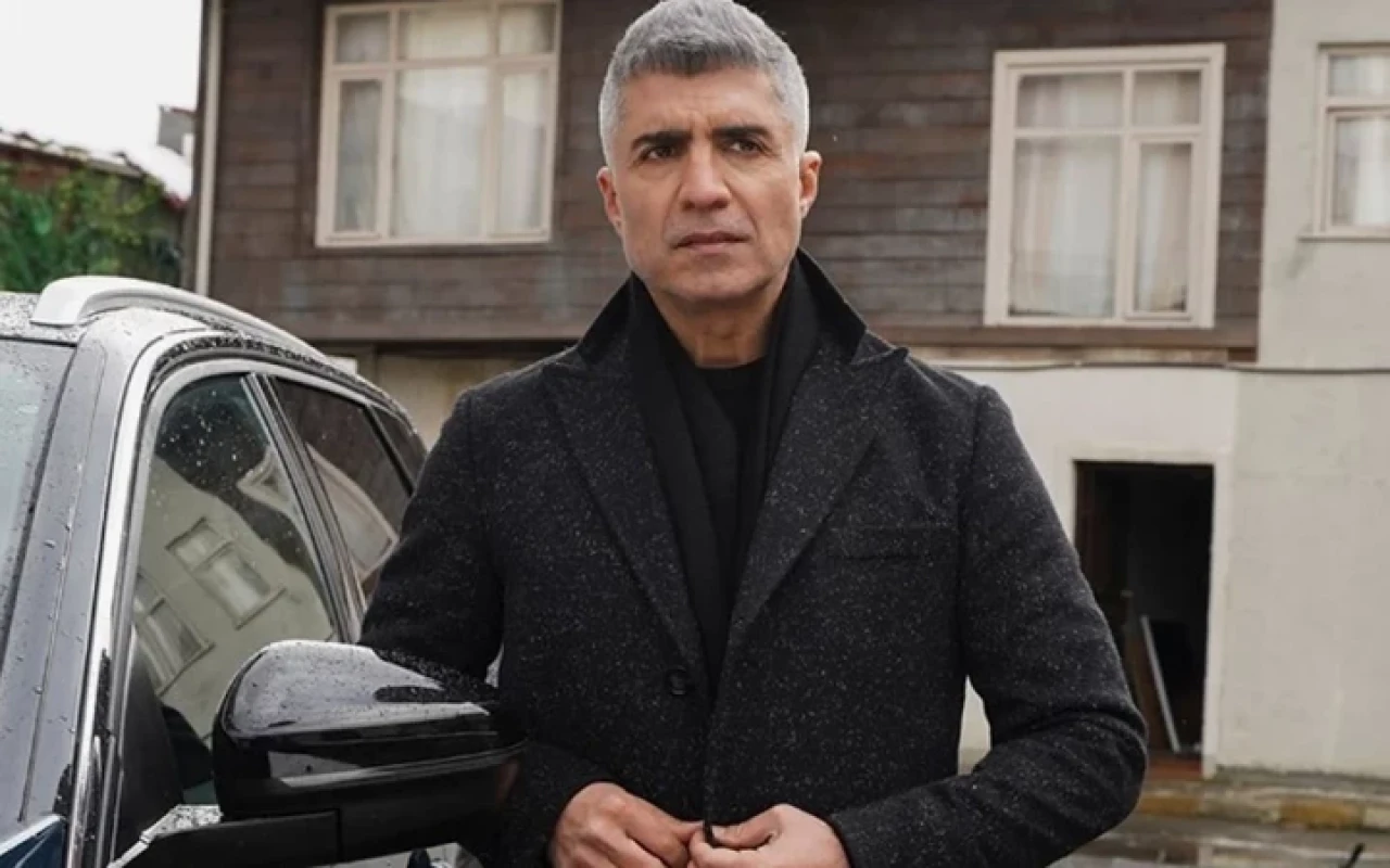 Özcan Deniz'in Zenginliği Sınır Tanımıyor! 20 Evin Yanında Tüm Bir Siteyi Satın Aldı!