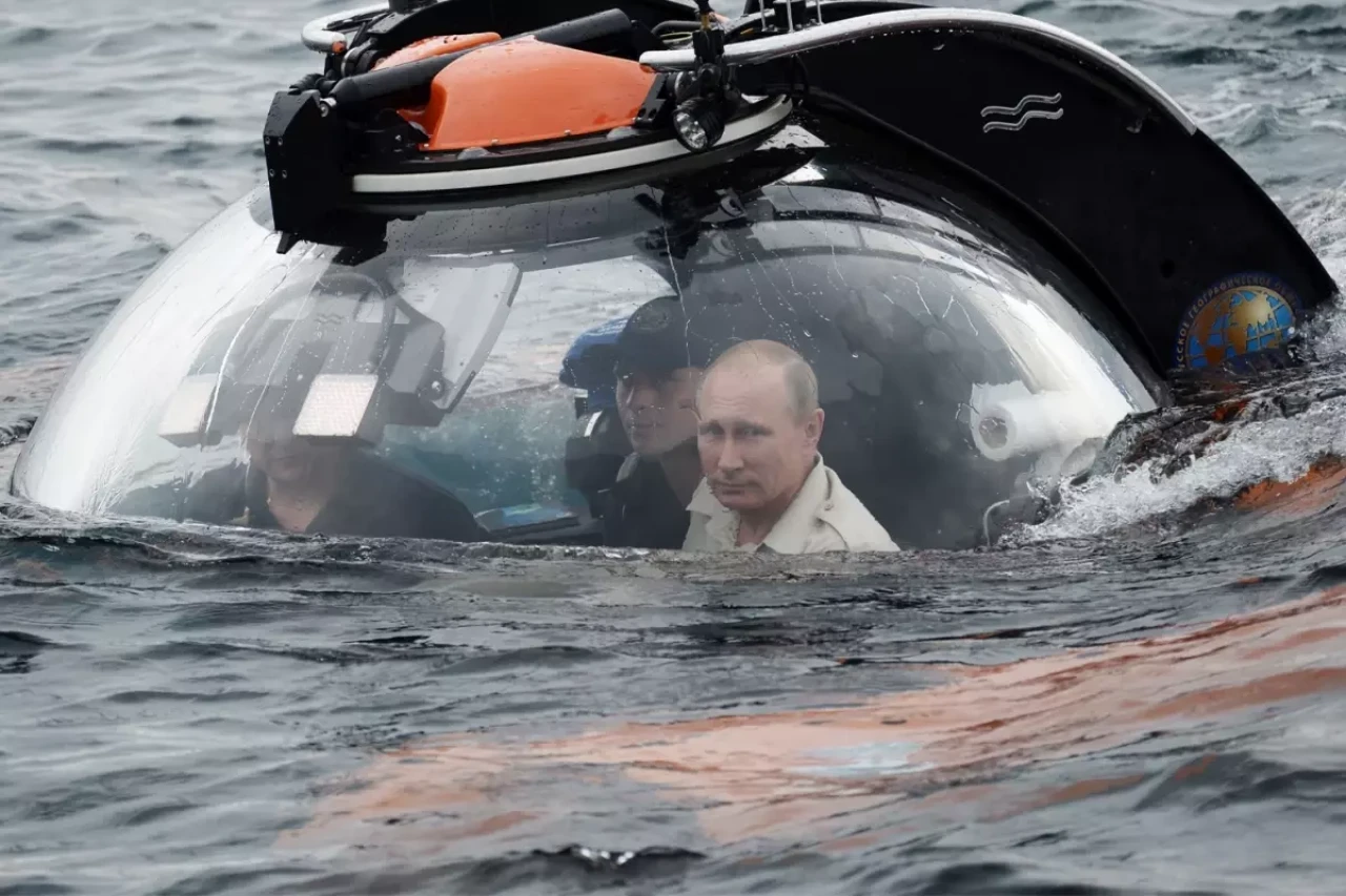 2 Ülkeden Tarihi İttifak! Putin'in Denizaltılarını Avlayacaklar