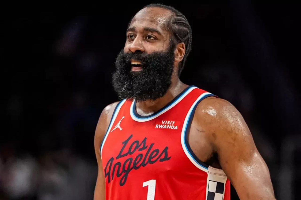 James Harden'da NBA'de ilk 10'a girdi: Tarihe geçti