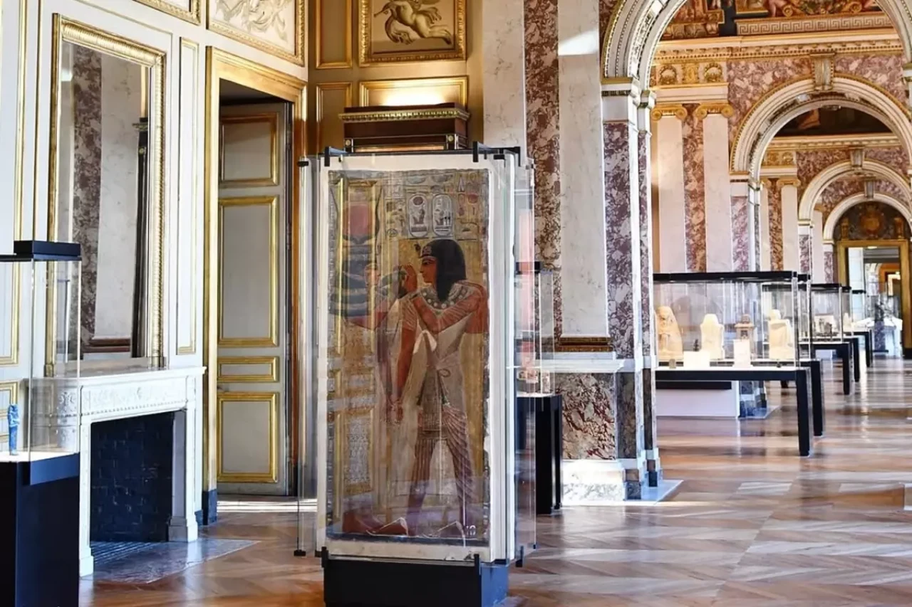 Louvre Müzesi’nde ihmal skandalı: 400 nadir kitap sular altında kaldı