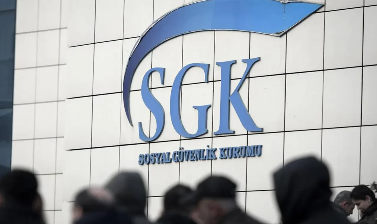 Binlerce kişinin emekliliği iptal edildi: Erken emeklilikle ilgili inceleme başlatıldı