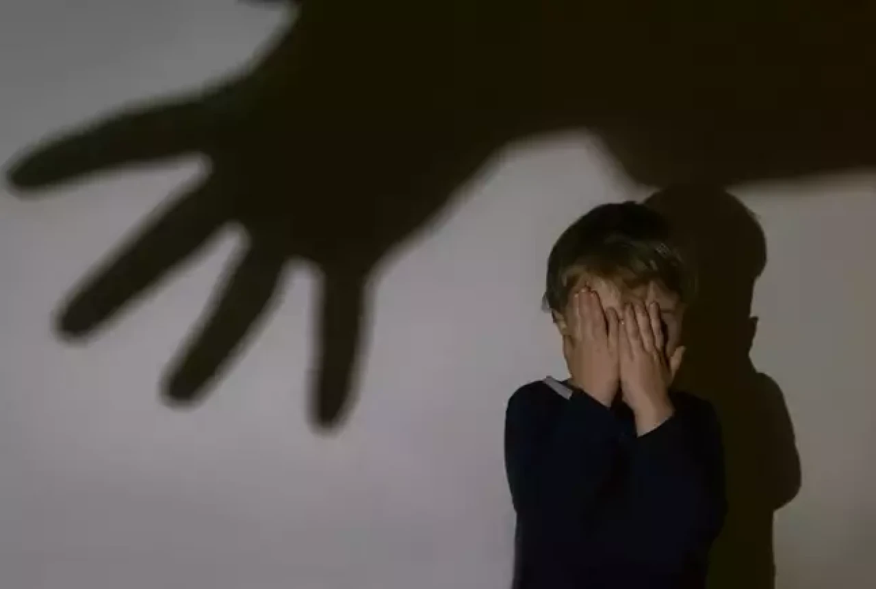 Rehber öğretmen şikayetçi oldu, kantinci tacizden gözaltına alındı