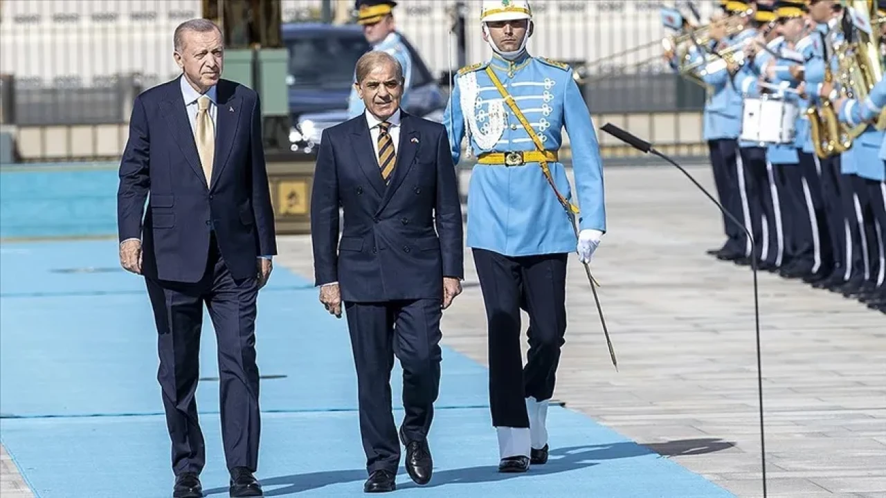 Cumhurbaşkanı Erdoğan, Pakistan Başbakanı Şerif'i kabul etti ve onuruna yemek verdi
