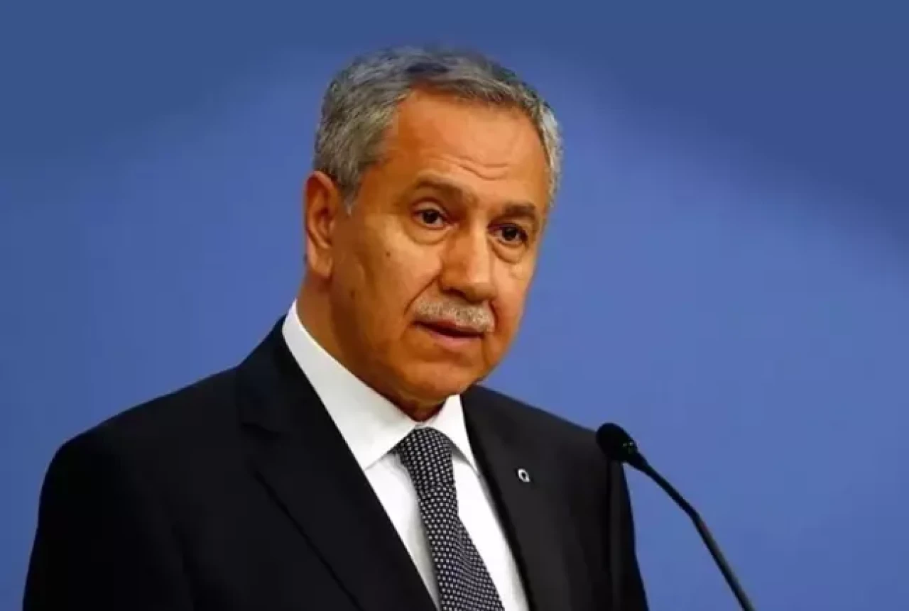 Bülent Arınç'tan Ekrem İmamoğlu'nun babasının 'bedduasına' sert tepki