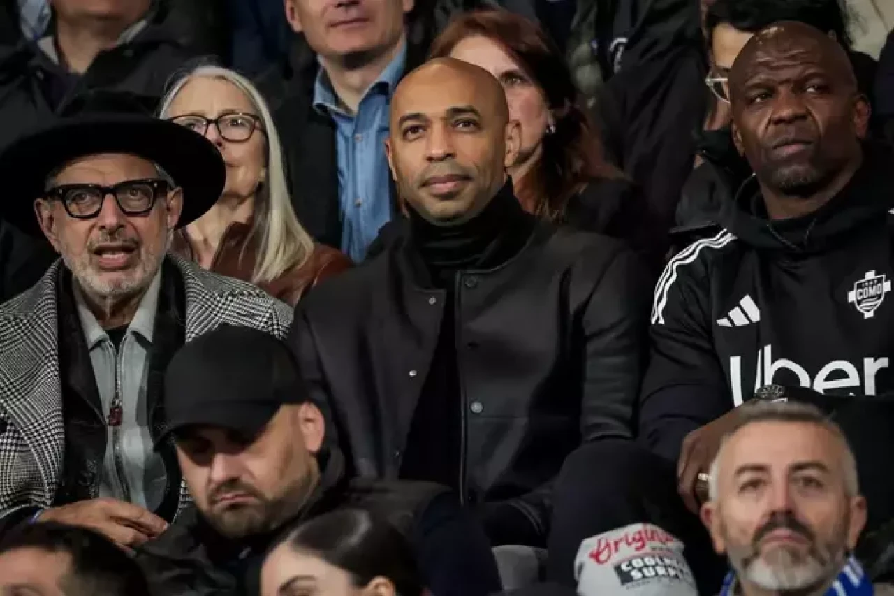 Teknik direktörlüğe geri dönüyor! Thierry Henry, dev takımın başına geçecek