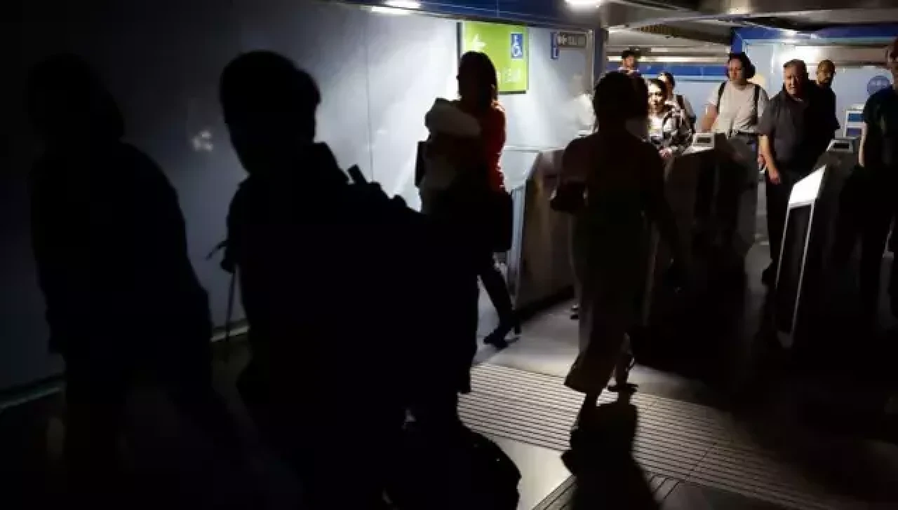 Avrupa'yı karanlığa gömen kesintinin faturası hayli ağır oldu