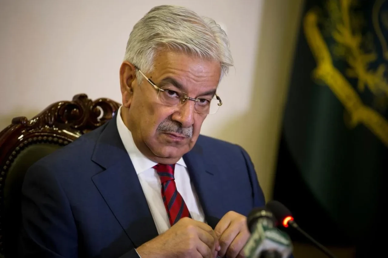 Pakistan Savunma Bakanı, Savaş İhtimaline İlişkin Açıklama Yaptı