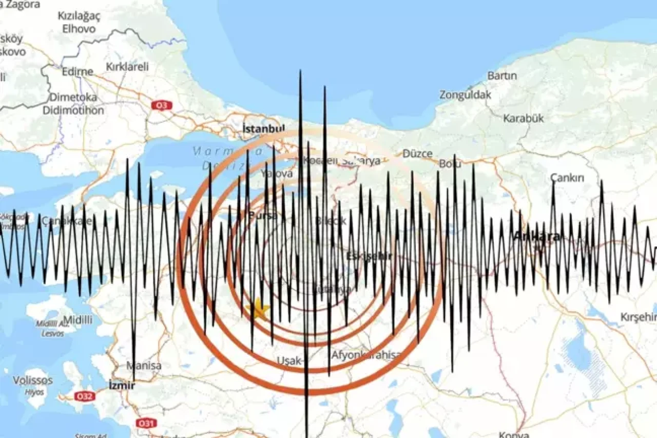 Simav gece uyumadı! Tam 65 deprem meydana geldi