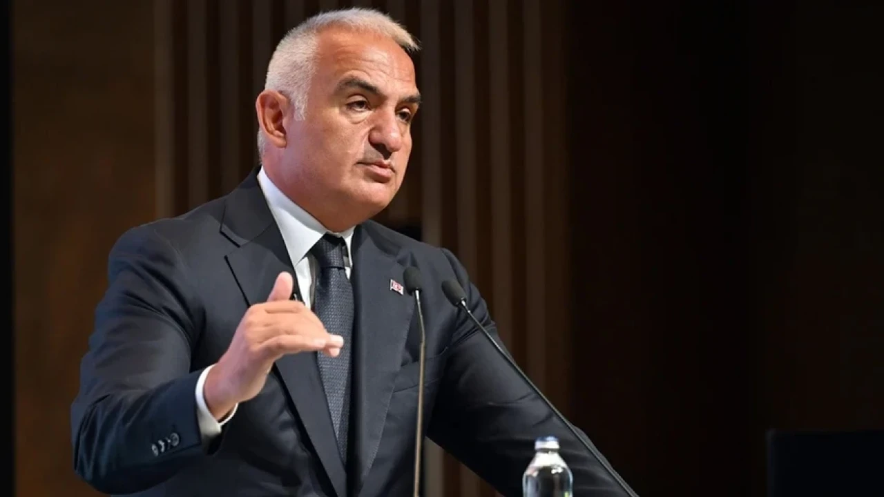 Bakan Ersoy açıkladı: Turizmde ilk çeyrekte rekor gelir!