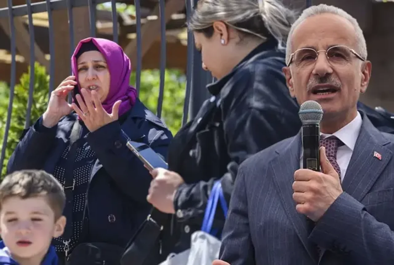 Deprem anında GSM hatlarına ne oldu? Bakan Uraloğlu yanıtladı