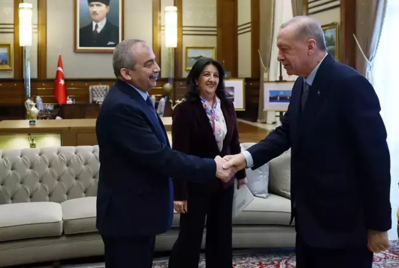 Cumhurbaşkanı Erdoğan: Sırrı Süreyya Önder, terörsüz Türkiye için büyük emek harcadı