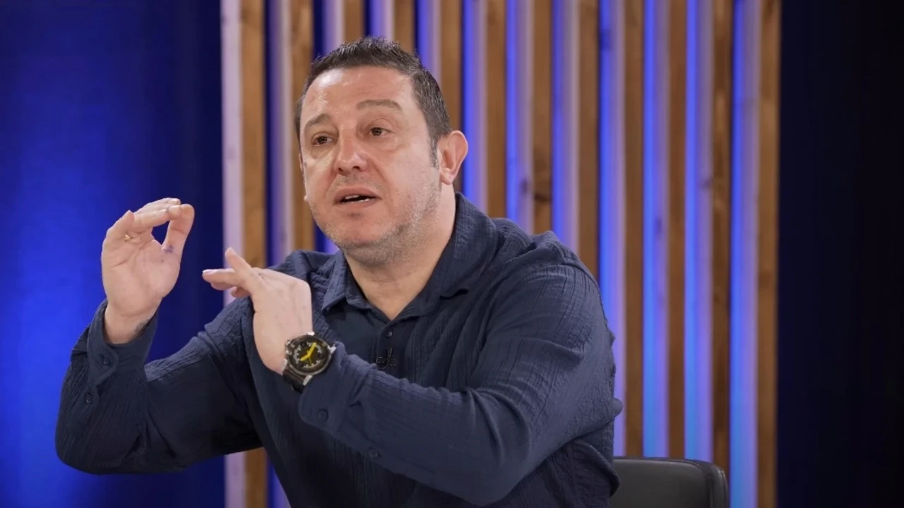 Eski futbolcu Nihat Kahveci'ye büyük şok! Çocuklarına hasret kalacak