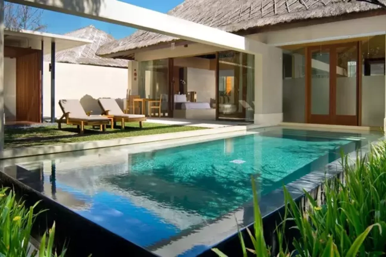 Sapanca'da bungalovun havuzunda baygın bulunan çocuk hayatını kaybetti