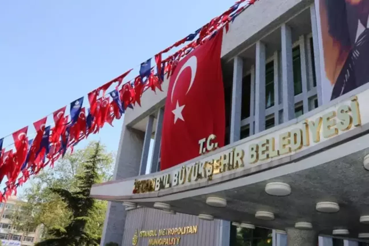 İBB'ye soruşturmasında firari şüphelinin mal varlığına el konuldu