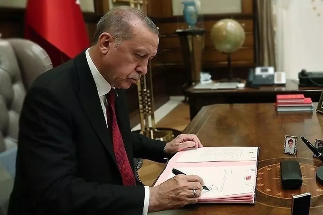 Erdoğan'ın imzasıyla 2 ilin valisi değişti