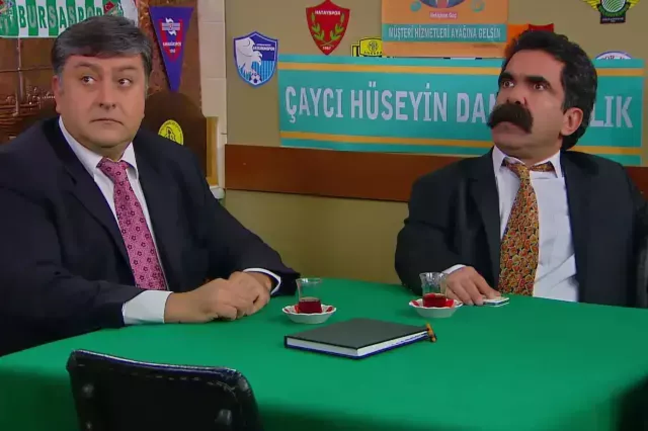 Efsane geri döndü: Çaycı Hüseyin ve Şükrü yıllar sonra aynı karede