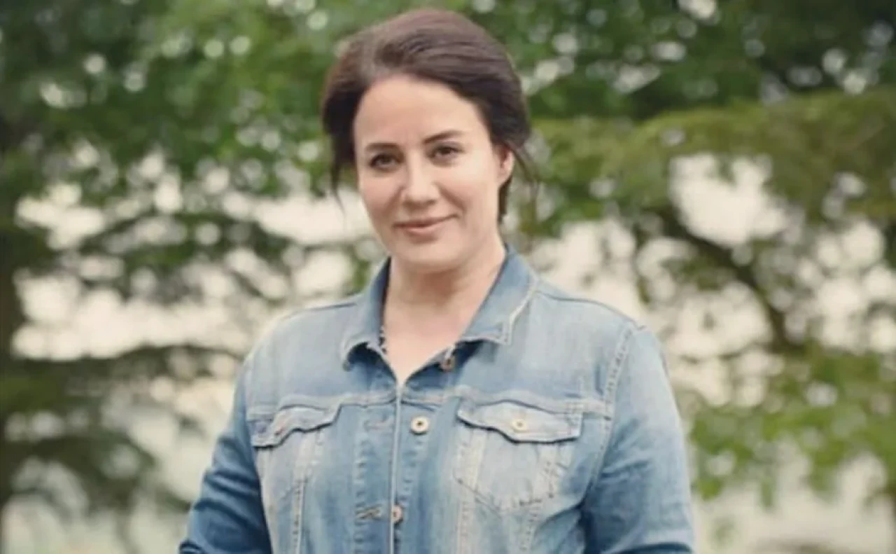 Servet Pandur kimdir, aslen nereli? Hangi dizilerde oynadı?