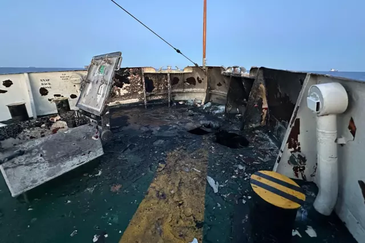 İHA saldırısına uğrayan 'Vicdan gemisi'ndeki 6 Türk vatandaş ülkeye döndü