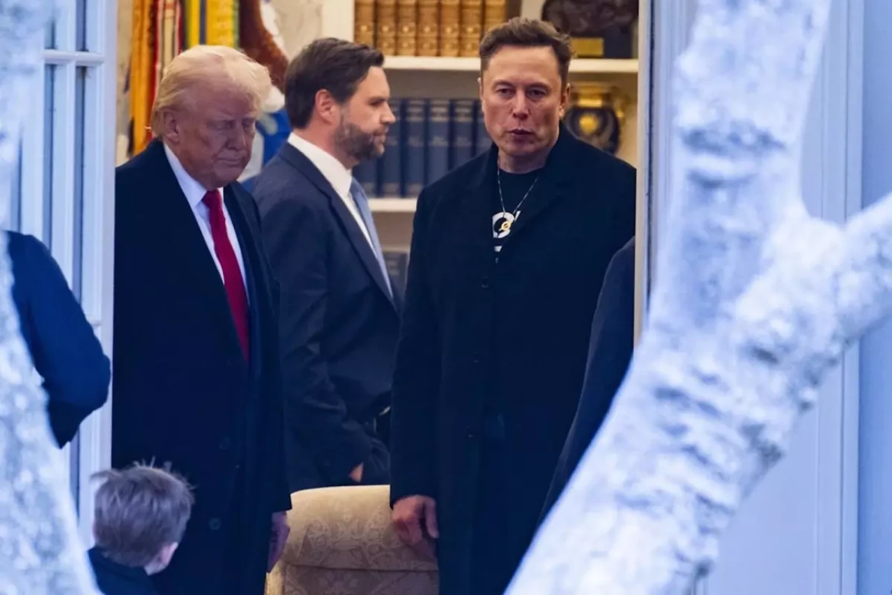 Elon Musk, Trump'ın danışmanlık görevinden ayrıldığını duyurdu