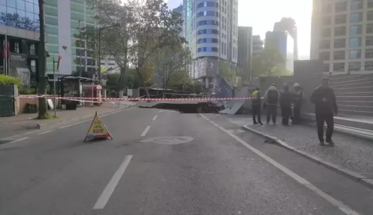 Sarıyer'de yol çöktü! Eski Büyükdere Caddesi trafiğe kapatıldı