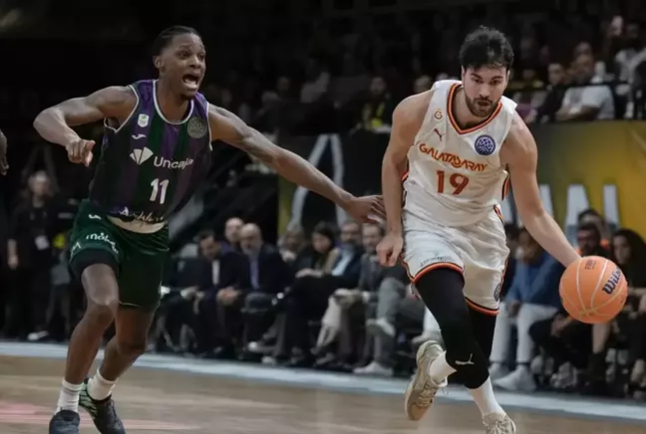 Galatasaray Basketbol Takımı, FIBA Şampiyonlar Ligi'nde ikinci oldu